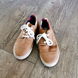 Zara boys shoes 32/33 or size 1